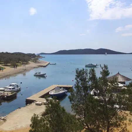 Beach House Mane Sol * Pakoštane
