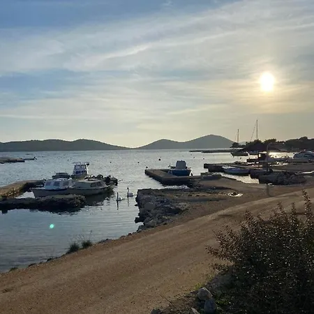 Holiday home Beach House Mane Sol Pakostane
